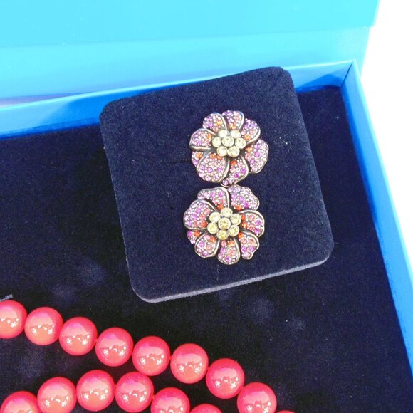 New Heidi Daus "Simply Irresistible" Red Flower Necklace & Earrings Set w/Box - Picture 3 of 5